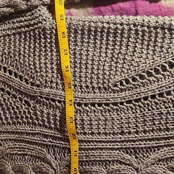 VINCE Chunky Knit Sweater Size Small - Picture 6 of 11